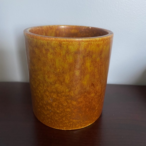 Vintage Haeger Planter - Picture 2 of 6